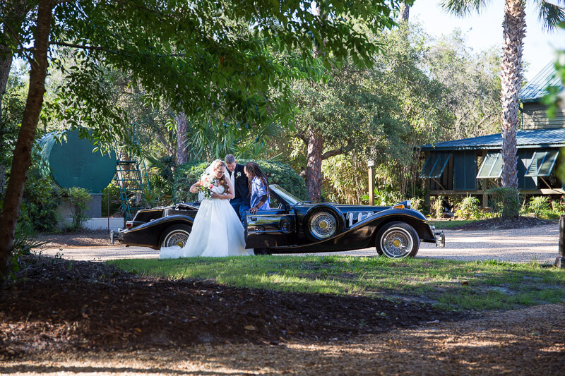 Floridian Manor Estate Wedding Bridal Arrival