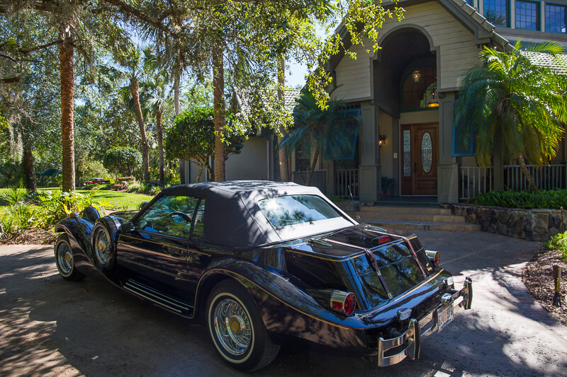 Floridian Manor Estate Wedding Car