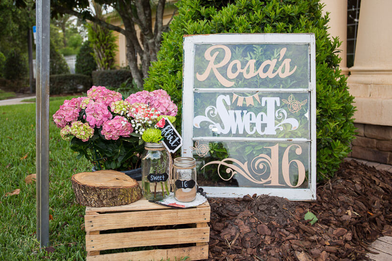 Live Oak Clubhouse rosas sweet 16 sign